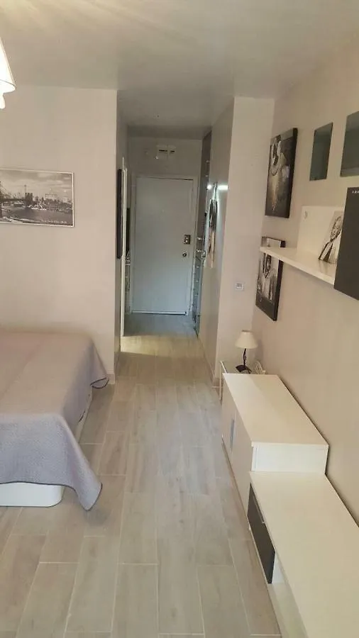 Studio Torremolinos Apartment